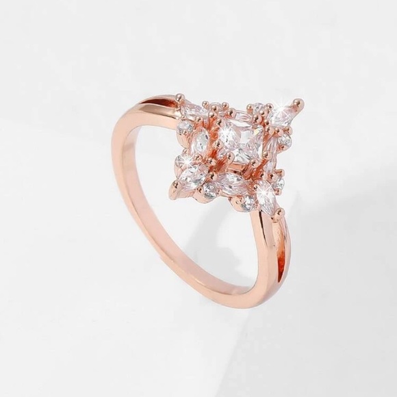 18k Gold Plated Cubic Zirconia Ring Rose Gold - Picture 3 of 4